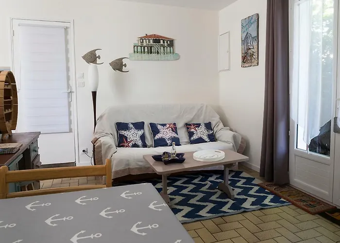 Maisonpetitgasbiganos Сasa de vacaciones Biganos